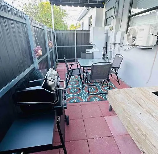 Coral Gables Miami Studio Near Airport And Beaches