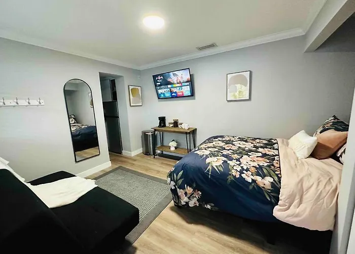 Coral Gables Miami Studio Near Airport And Beaches